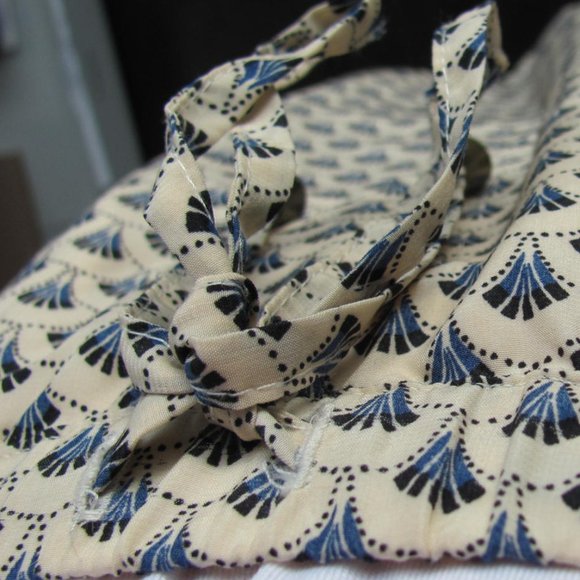 Propaganda Skirt w/Pockets - Picture 5 of 6